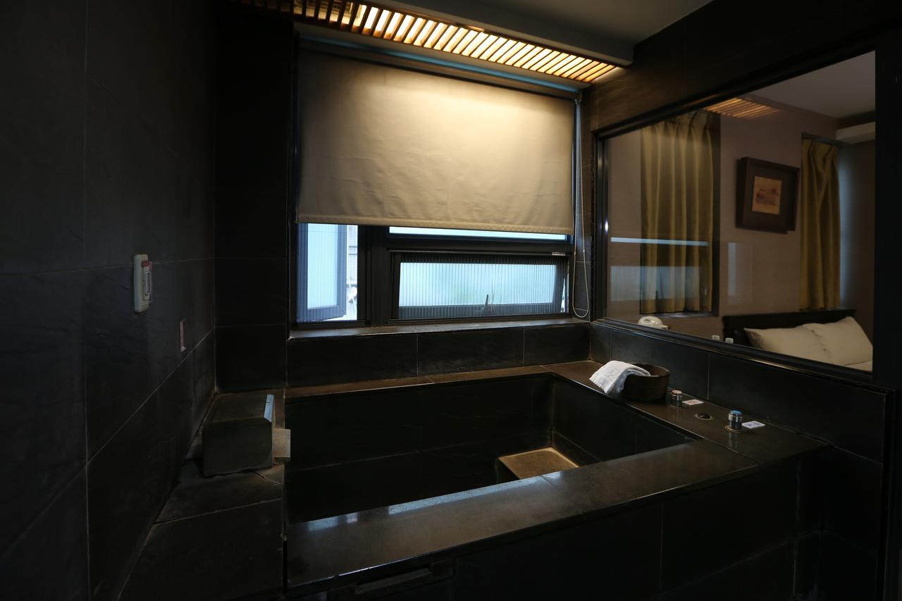 Shan-Yue Hotspring Hotel Tajpej Buitenkant foto
