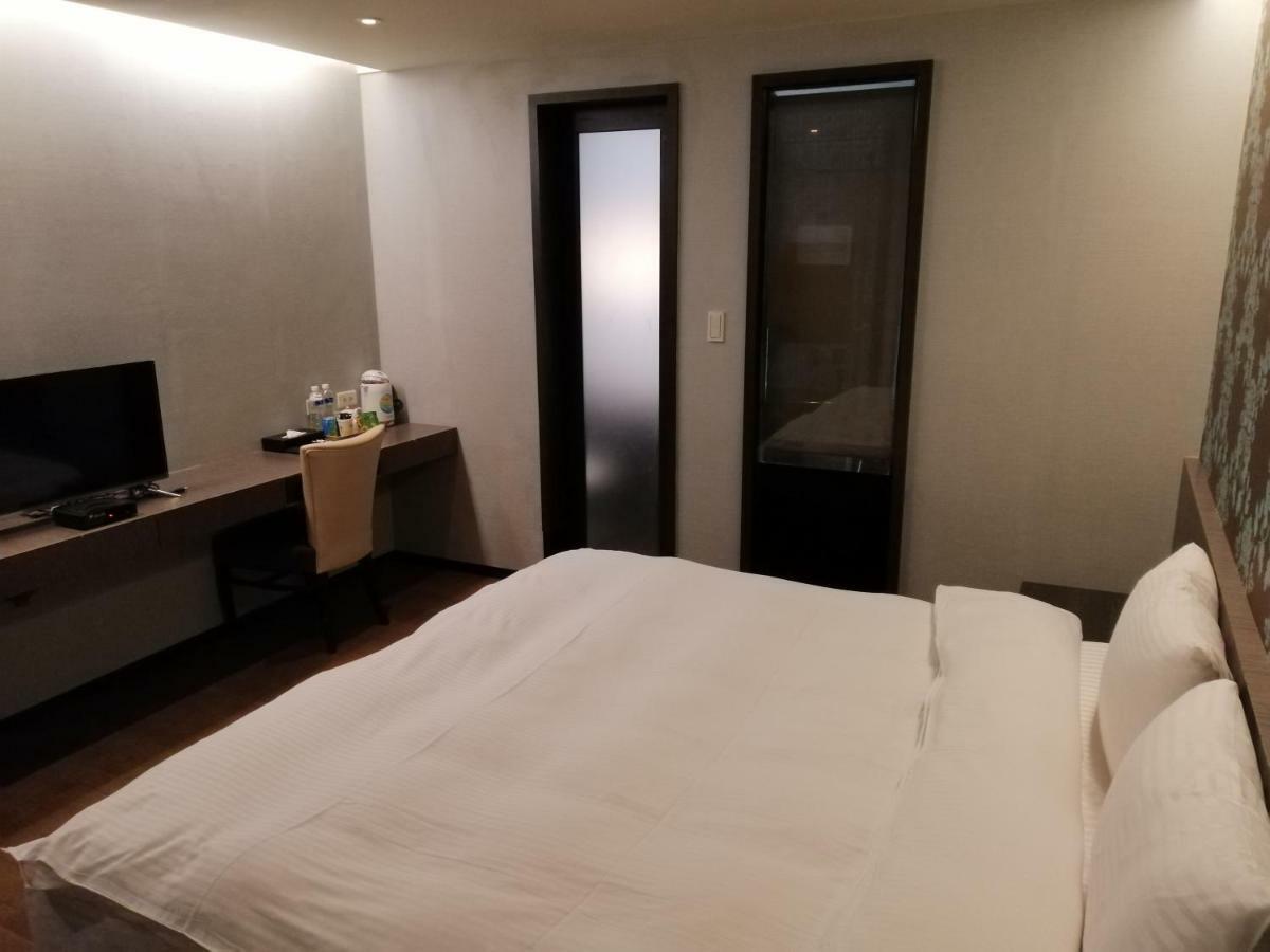 Shan-Yue Hotspring Hotel Tajpej Buitenkant foto